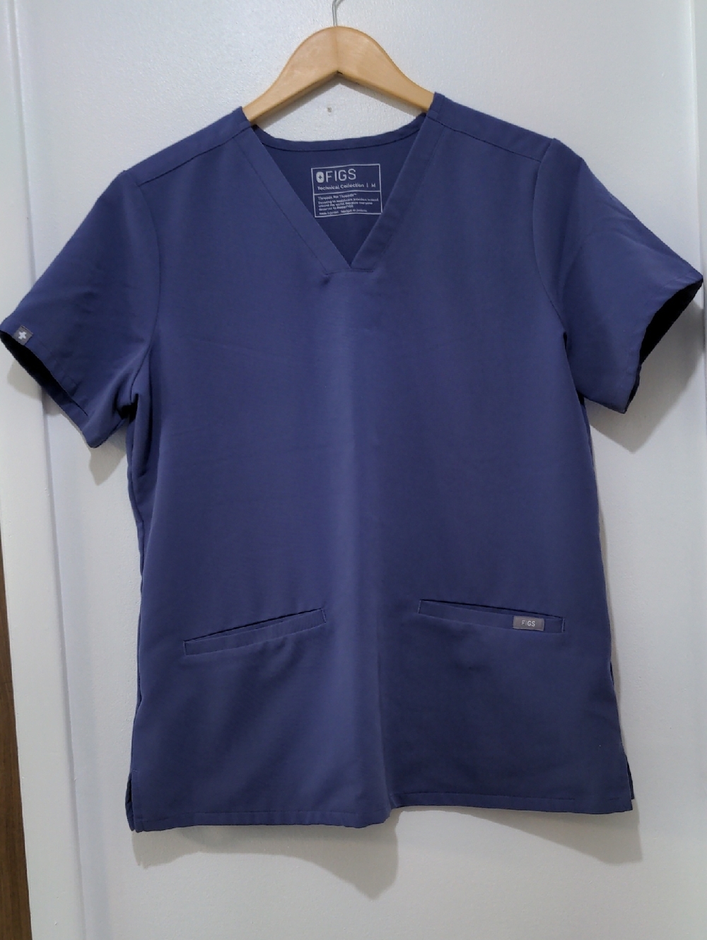 EUC Figs Casma Scrub Top
